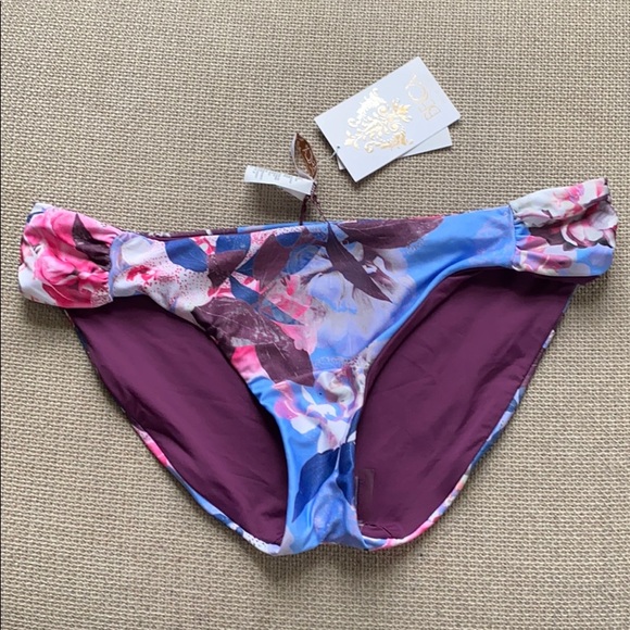 BECCA Orchid Bloom Reversible Bikini Bottoms L - Picture 3 of 12